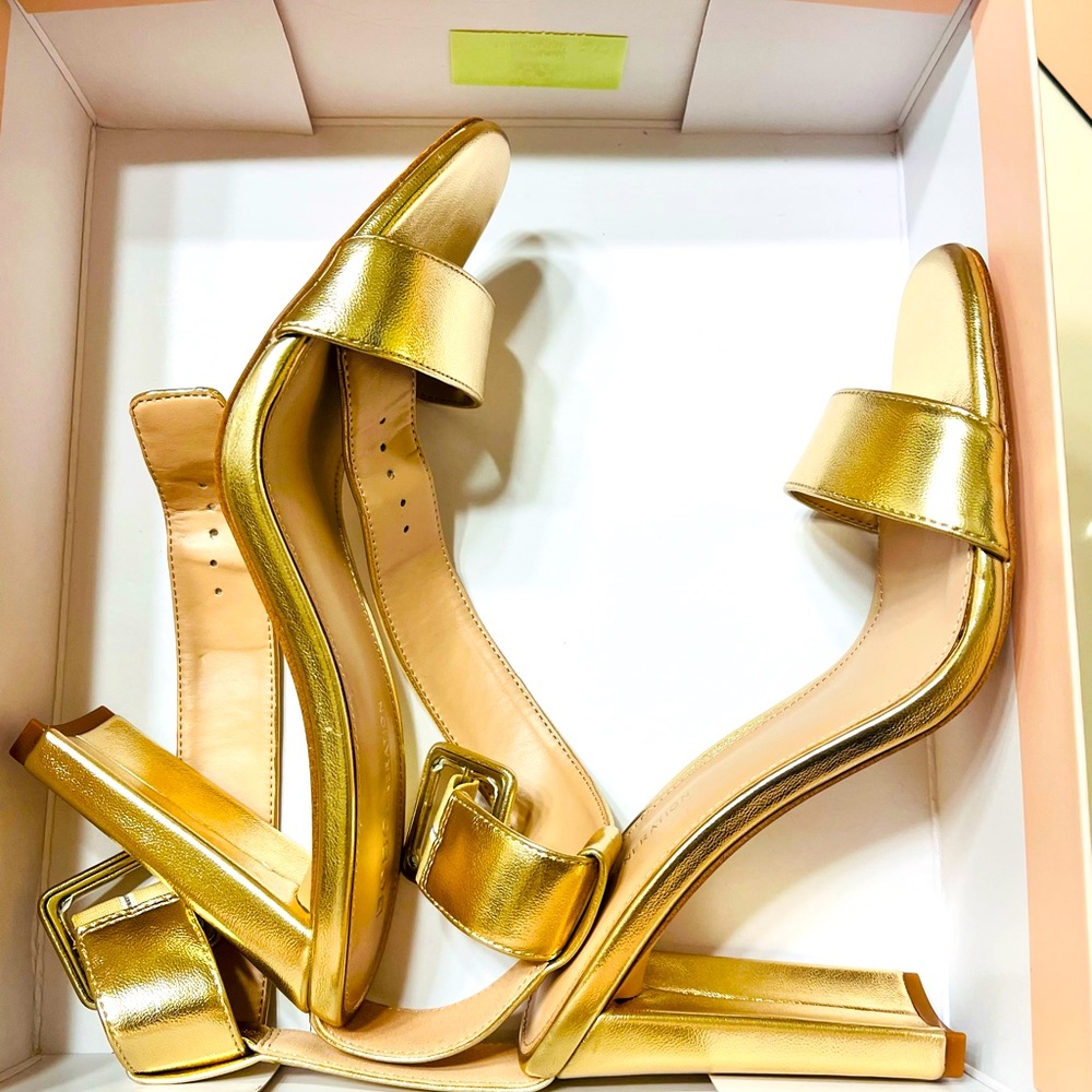 New BCBG sandals